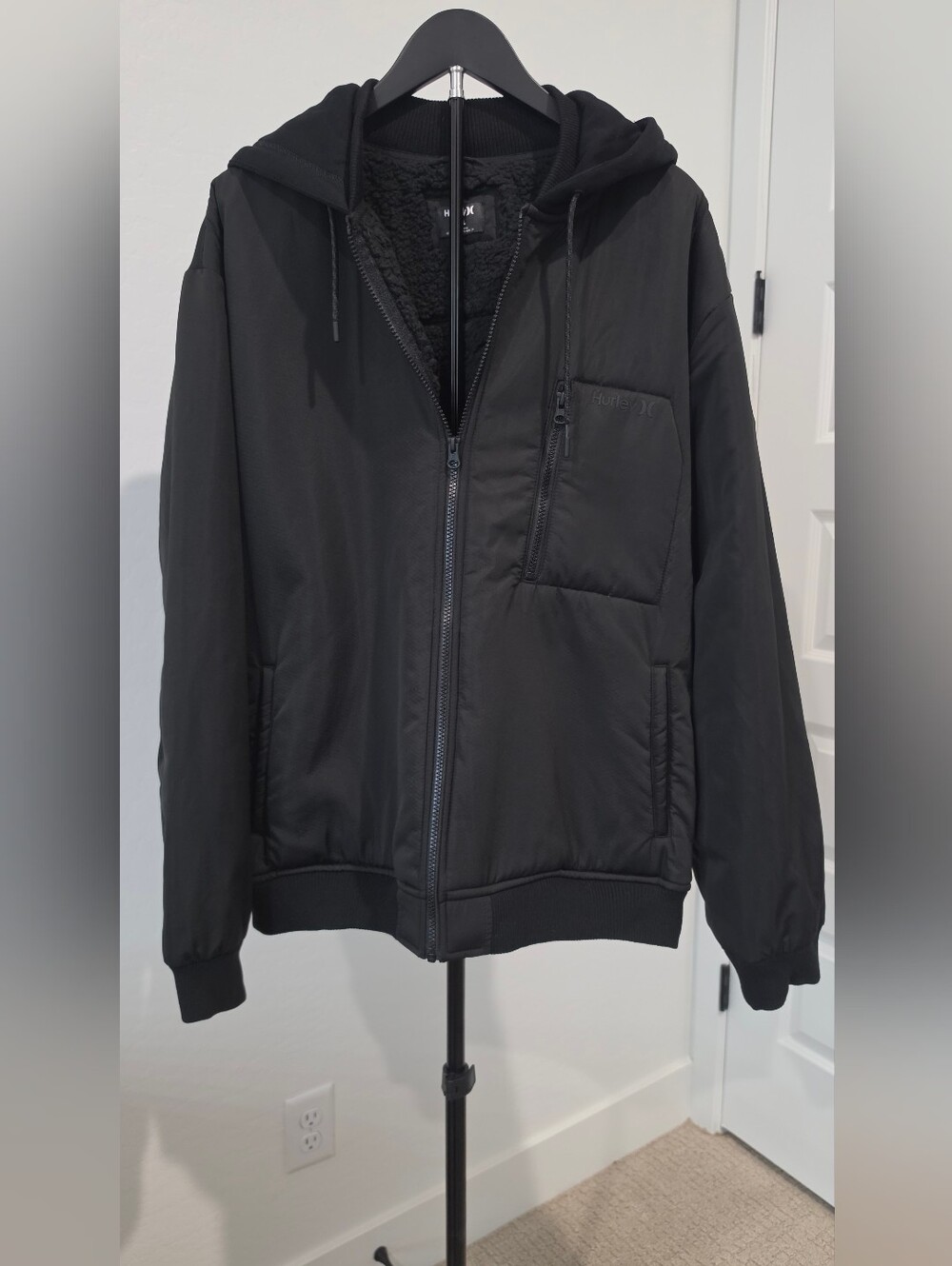 NWT Hurley Men's Skyler Sherpa Lined Hooded Bomber Jacket - Black - Size XXL